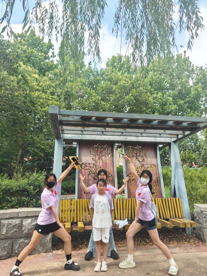 �������������WԺ"����ʢ��"���`�������� �龰�̌W�c�Ļ�����������ͯ����