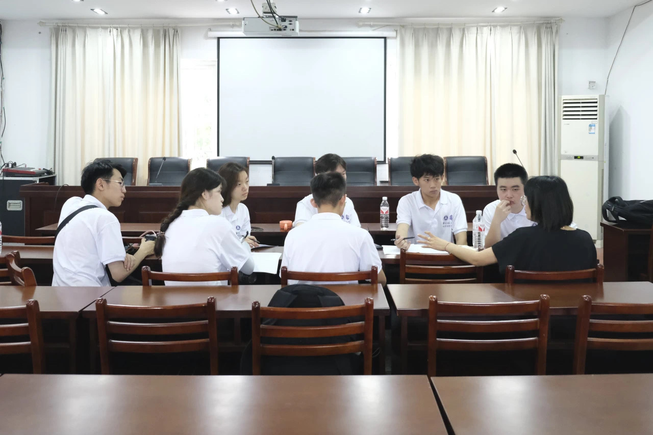 ǧ�f�����L���壬�����l(xi��ng)���V��ƪ ���������֘I(y��)��W(xu��)��(j��ng)��(j��)����W(xu��)Ժ������l(xi��ng)�d�����`�F(tu��n)���ڌ��`