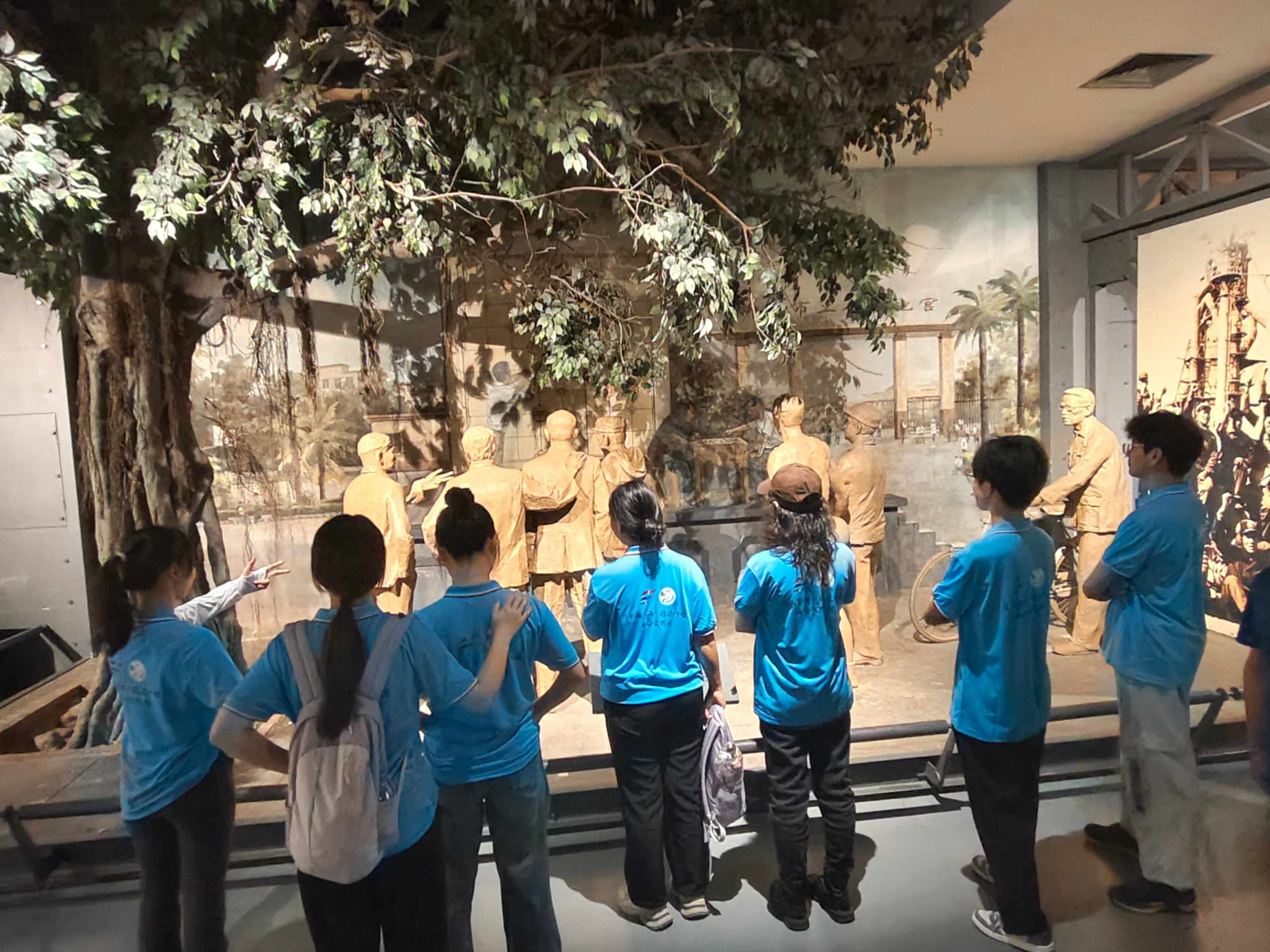 ������������ӛ����·������˹��ذlչ�}���� �����𹤡���ɽ�̺� ѭ�E�˹𡱌��`�F̽�����ݹ�