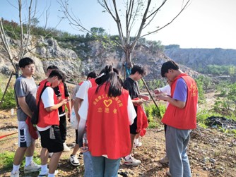 Ⱥ�n�@��ˮ���G���L��ƪ�������Gˮ��ɽ�����`�Fǰ���Ͳ������ɽ�J�R���B�ޏͳɹ�