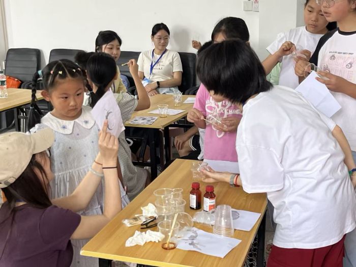 ���ƌW����c��ͯ�ģ��LՄ�۽�����׃���� �������ϴ�W�����W������Ҋ���뽭���о���������`���