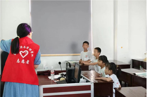 ��ͯ��ͯȤ��ӳ�Ļ����󣬡�ͯ��(m��ng)���ա���ɽ��̽��