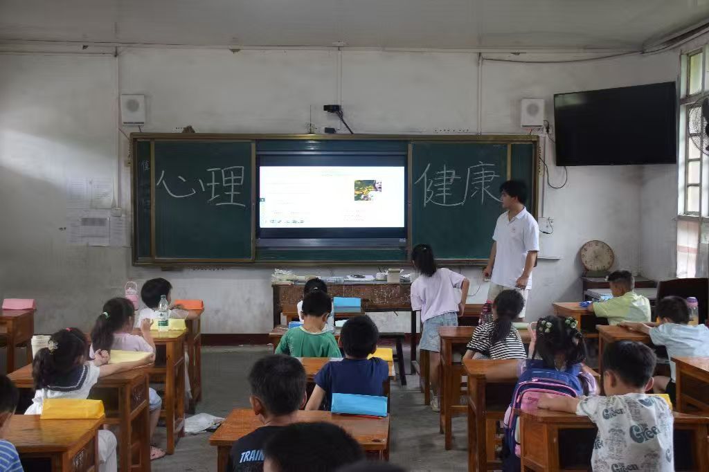 ���`�o���Єӣ�����һ���W�Ӟ��l�僺ͯ�_����������֮��