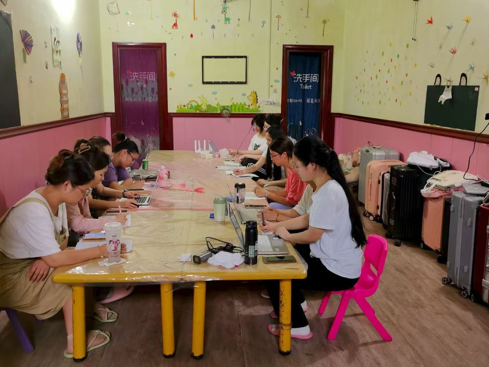 ��̶�����W�������l�������Ȫ���壬�ഺ�����x���l�����d