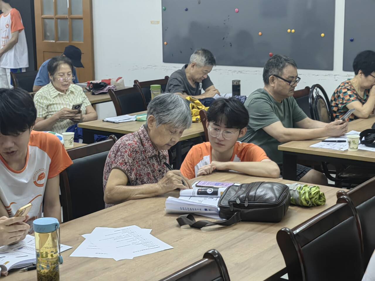 �҂����֙C(j��)�o��(d��o)�ࡪ��Ӌ(j��)�ŌW(xu��)Ժ��ʏ����Ϧ�e·������ָ�⣢���������(hu��)��(sh��)�`�F(tu��n)�(du��)