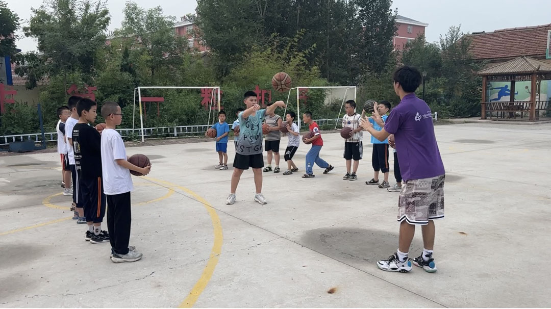 �w���ںϣ��۝M�lҰ����ɽ�|������W����֮���С�����������`�F�_չ�w����ɫ�n��