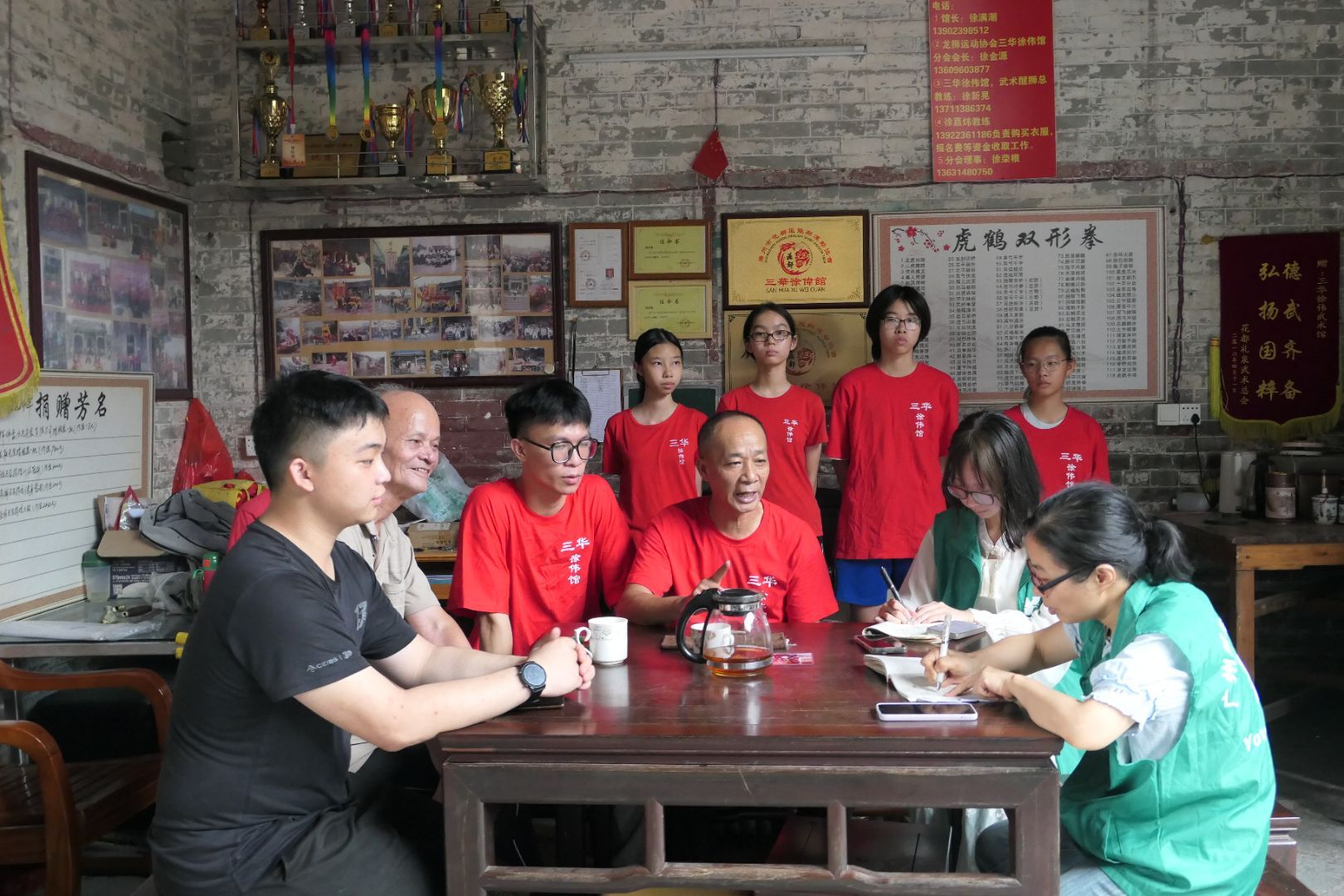 �V�ݳ��������WԺYoung���`�F̽�L���A���삥�^