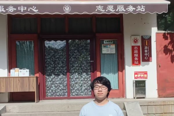 �L���t���^���P����ʷ���bҫǧ��