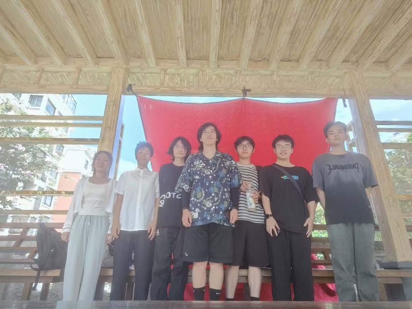 ������ӿƼ���W(xu��)�Cе���̌W(xu��)Ժ��������а�̷��������ڌ��`���