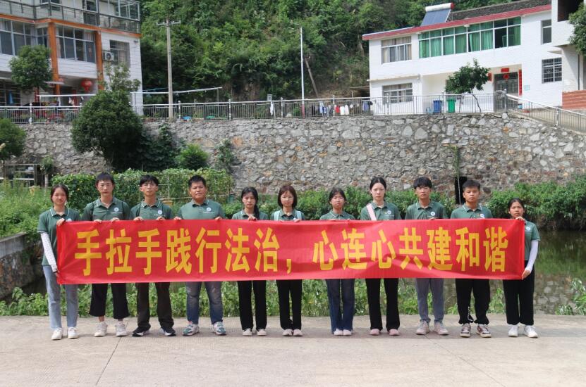 �շ������M�l�� �������R������