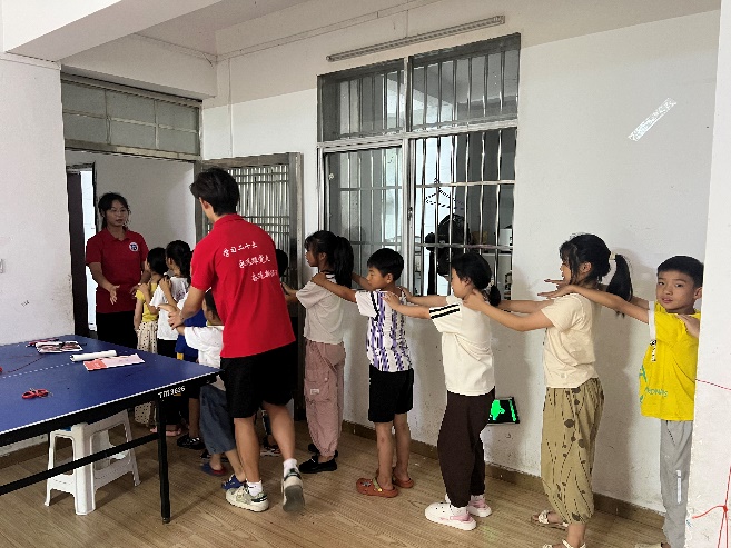 ���݌WԺ���������`�F��ʮ���d�L��ͬ�ۣ������ഺ����