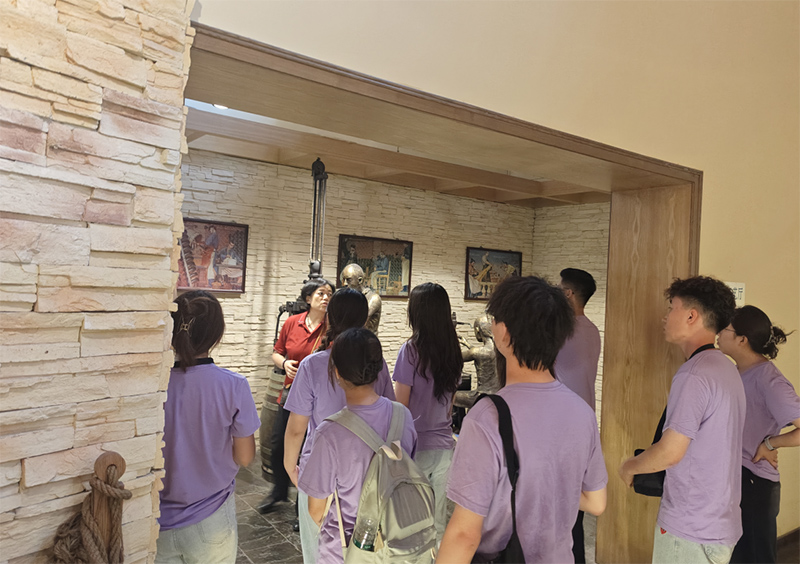 ����Ǭ�����£���ӛ���A�o�������ӱ��Ƽ������W(xu��)Ժ��С���ѡ���(sh��)�`�F(tu��n)