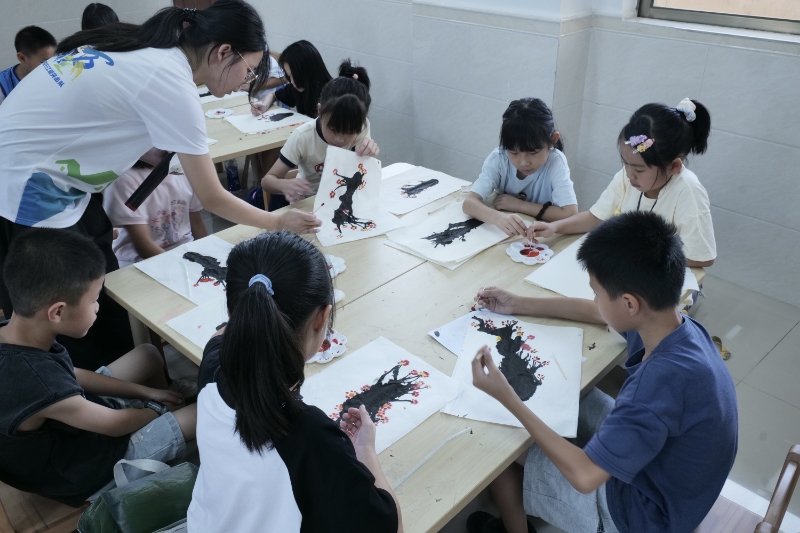 �V�|�Ƽ��WԺ ���ǝ�ͯ�ġ� ͻ��ꠣ���ɳ�Ǵ��_չ֧�̻��