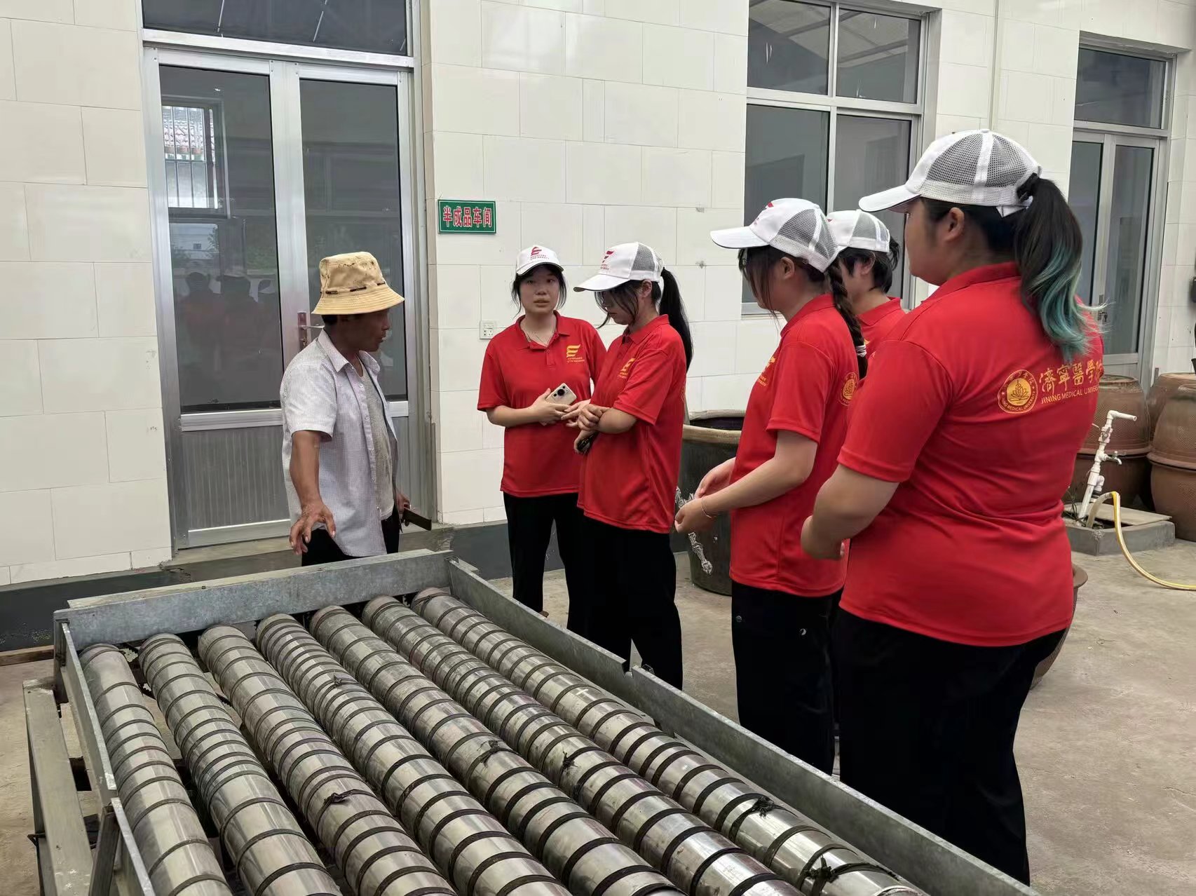 �ǹ��h�㣺���M���z�����˵���·�v��