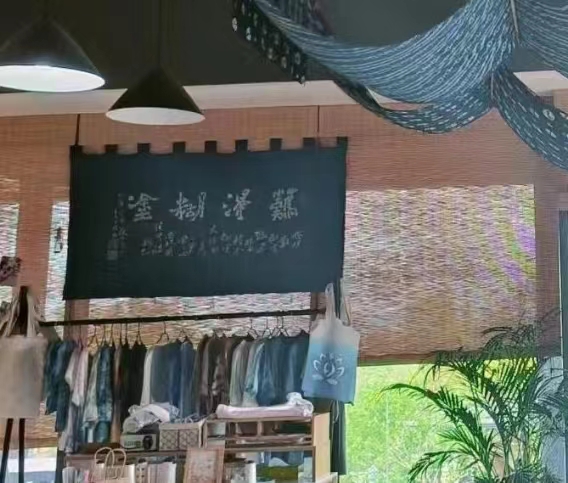 ��ͨ��W�������b�WԺ�����l���z�Ļ�����־Ը���ՈF��ϵ�л��֮���L�P��ֲ��ӡȾ���z�����黨Ⱦ�ݹ�����