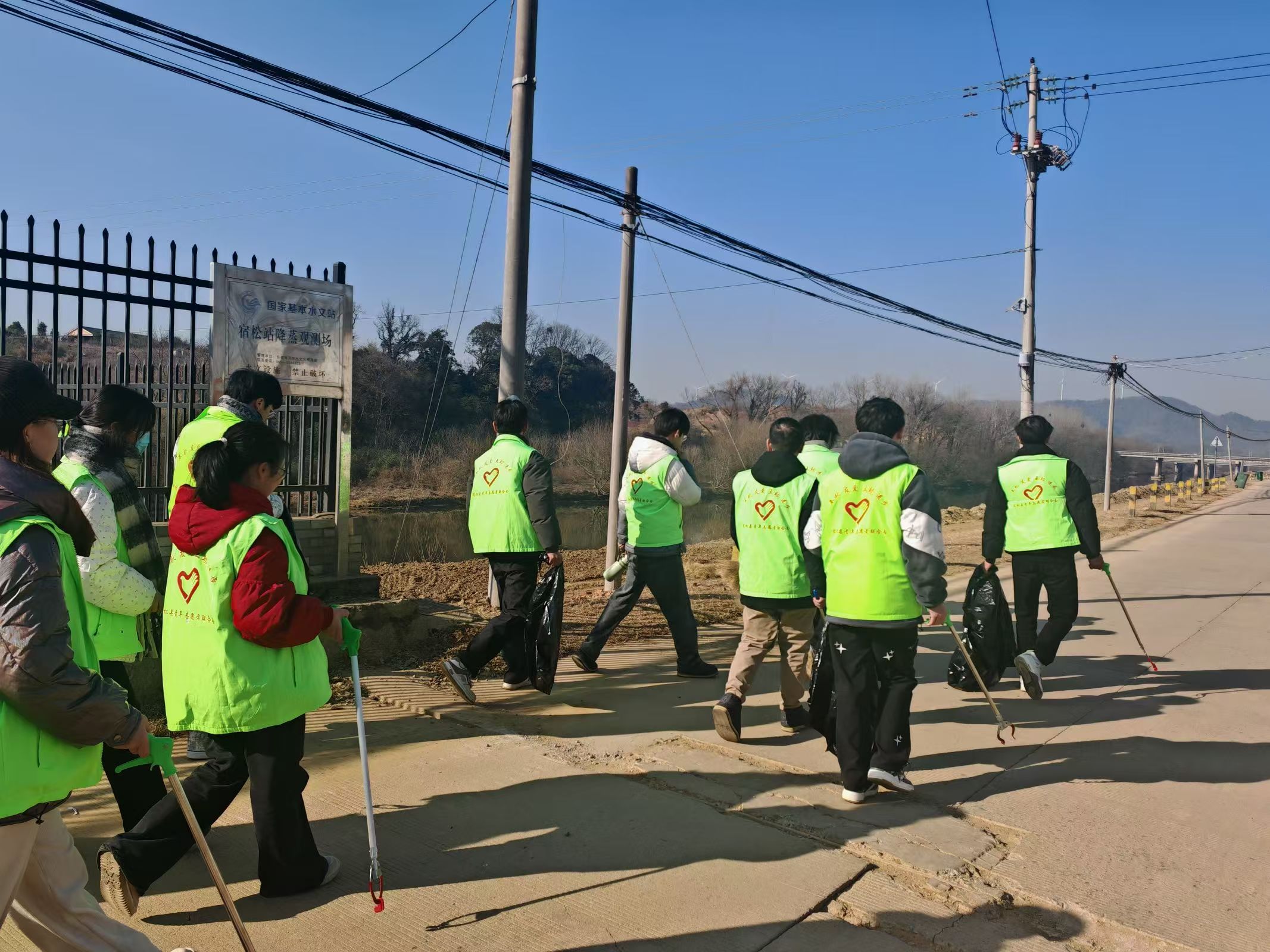 ����������W�W�ӷ����l���Œ߼҈@�x��m��ͬ���l�����³�