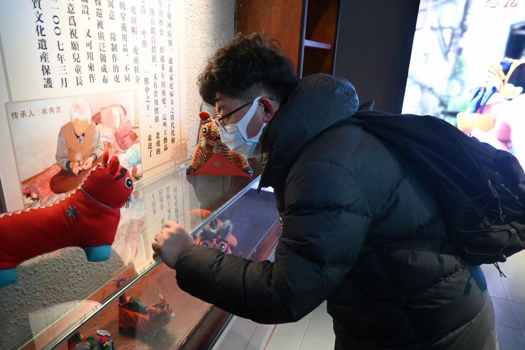 ����������W�����c���ΌWԺ��׷�LʰҰ��������`ꠣ����M���C��߅�������Ă���