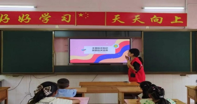 �𺽌W�������l�����к��쾫������P�tɫ����