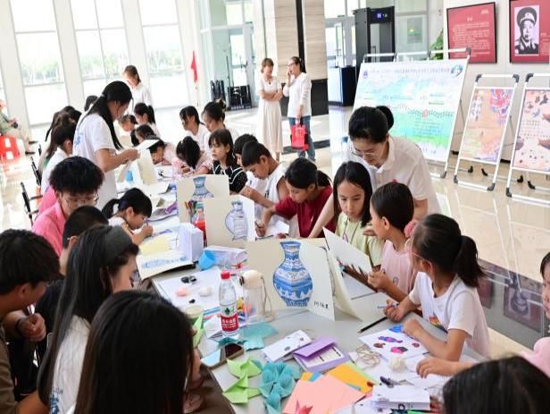 �ഺ���ӡ��桱�D�����ǣ�ǧ���Ļ����²�