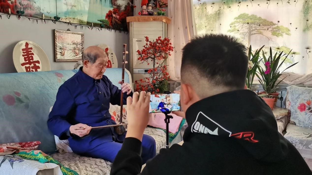 �Ƽ������l����־Ը��������(2)