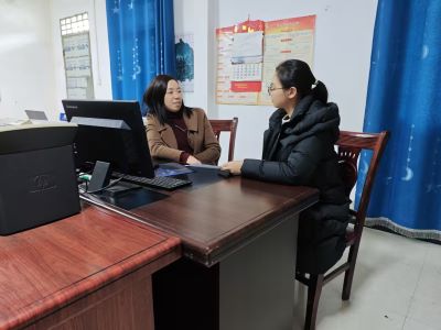 ɽ�|��W�������������G��d�r����̼��·���h�{�ЈF�ڽ�ƺ�弯�w�����������_չ�{��