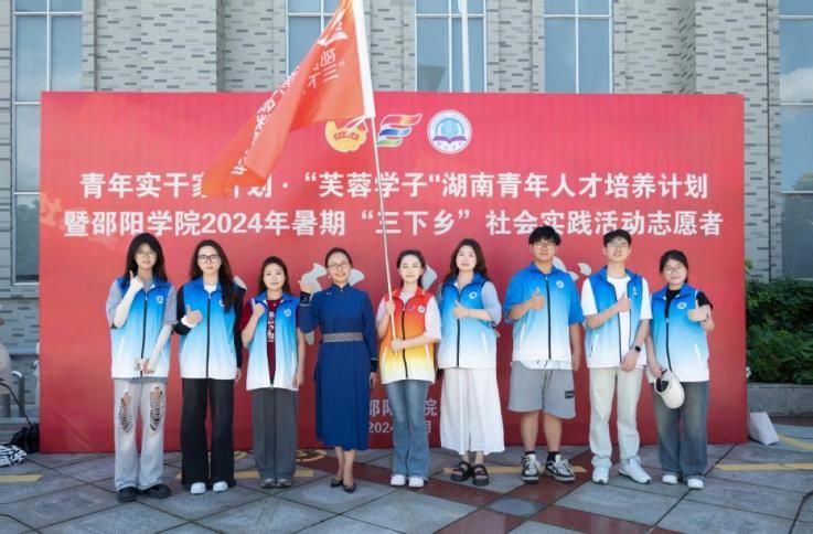 �Ļ�н���� ���zչ���