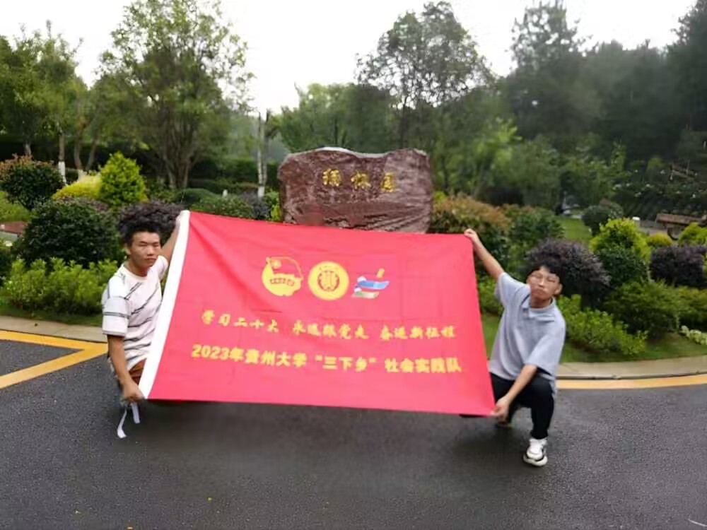 ����һƷ�|�Ź�â��܊�����v���񡱡���׷�������������