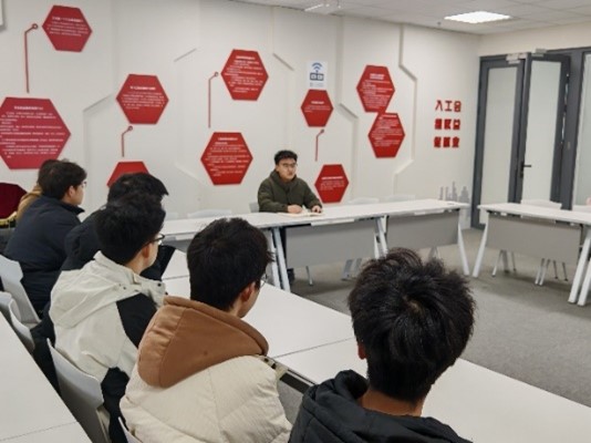 ���Ͻ�ͨ��W(xu��)�_չ���L���ջ��أ��к��վ������}������`���