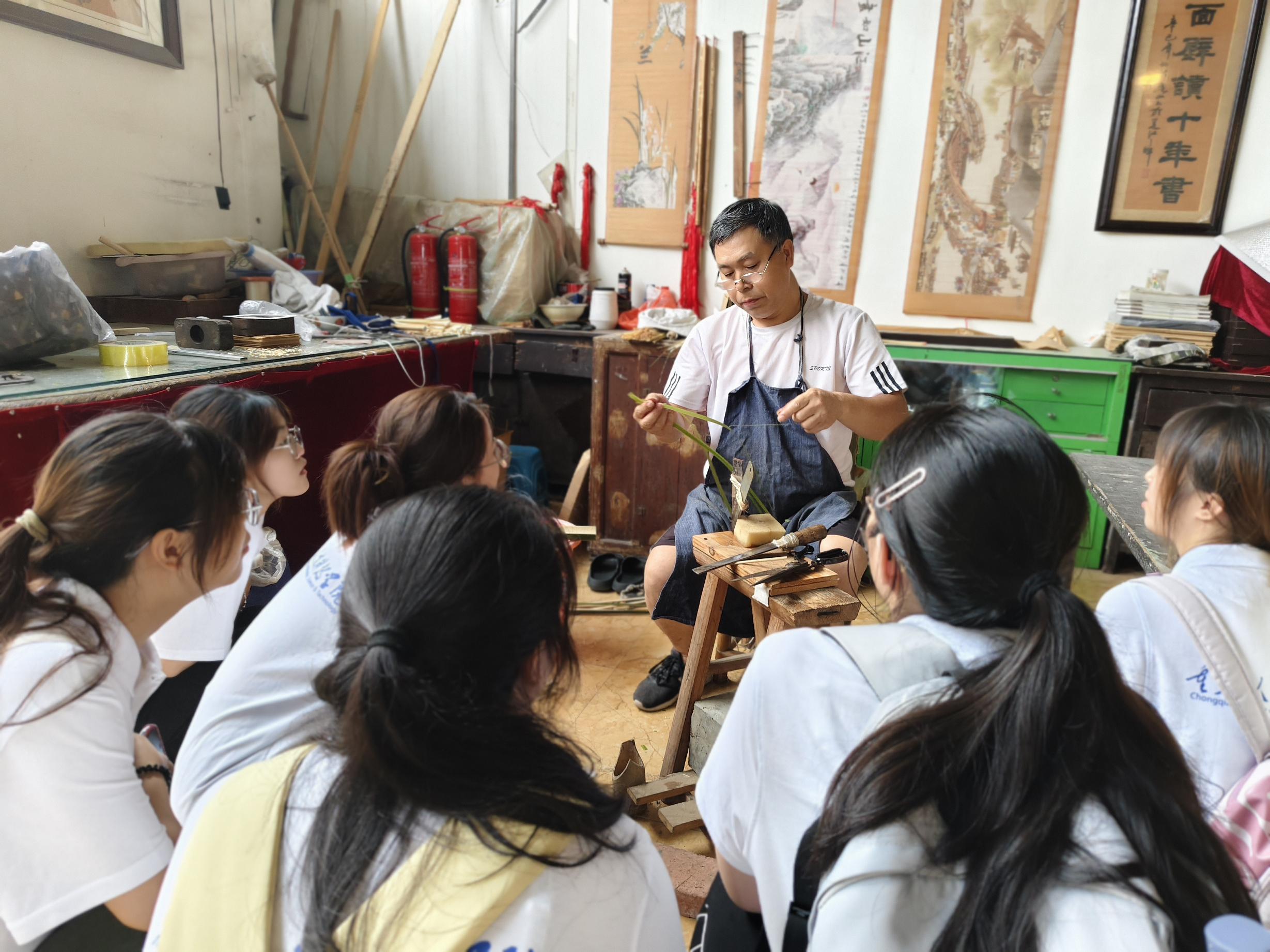 �ؑc���ĿƼ��WԺ���`�F̽�L��ƽ�񺟼�ˇ�����y(t��ng)�c��(chu��ng)�µĽ�푘���