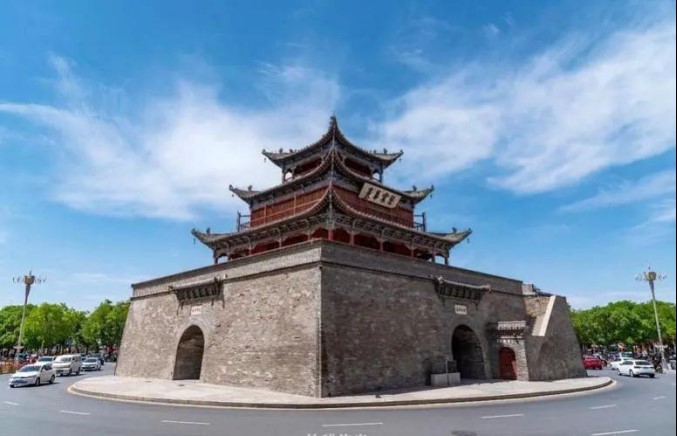 ����Ȫͬ���С��������ഺ�������ۇ������`�F����Ȫ�_չ������`�A�M�Y��