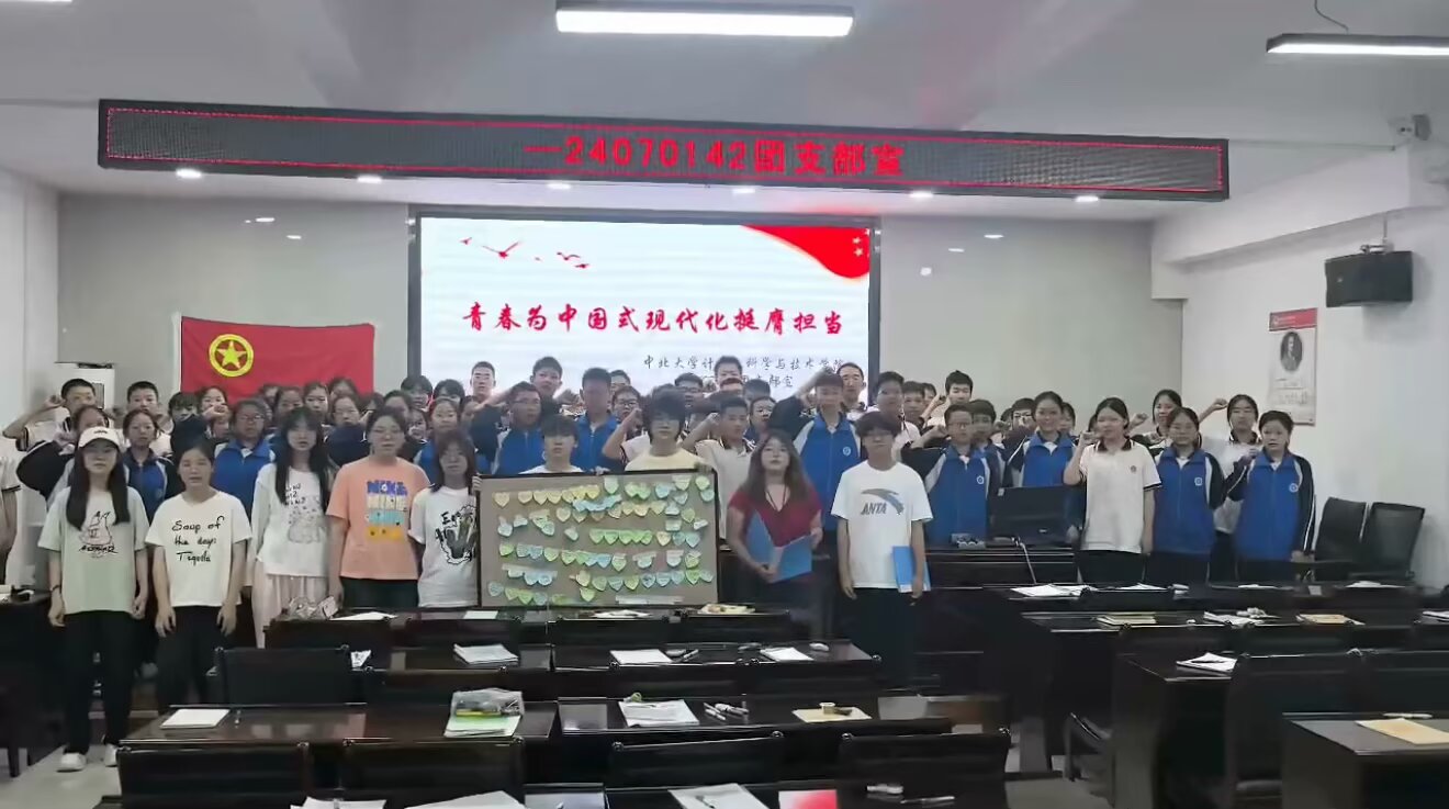 �б���W24070142���F�ջ��<���ഺ֮�ˣ��L���Ї�ʽ�F�����D����