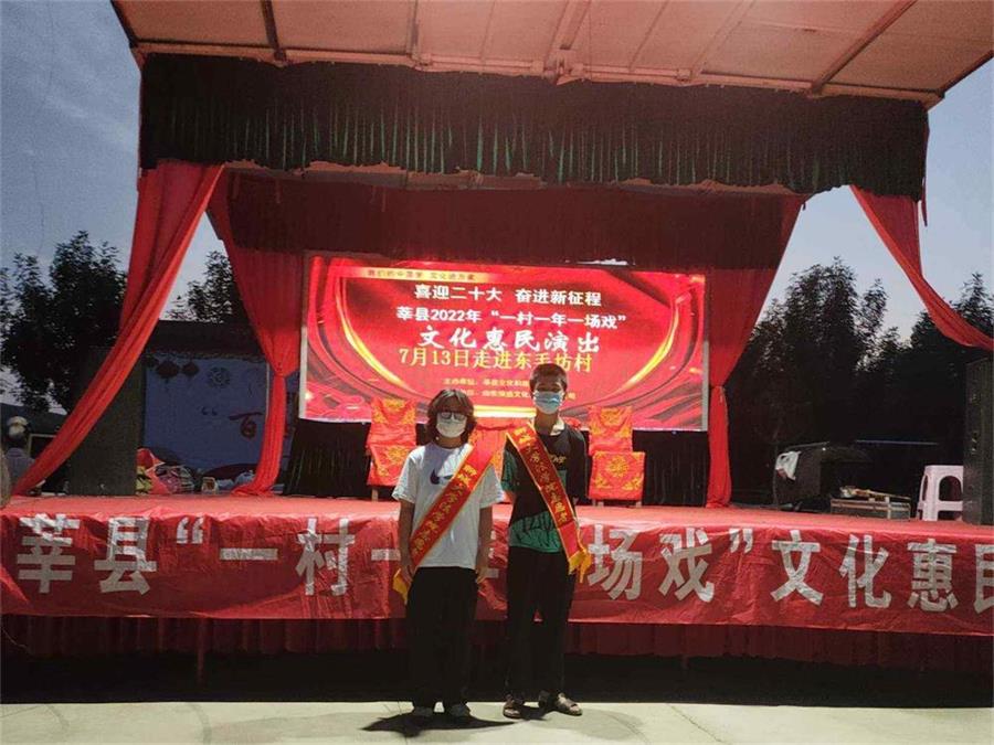 �ĳǴ�W(xu��)���W(xu��)Ժ�����Б����Ļ�����P(y��ng)���⽛(j��ng)�䡱���(hu��)��(sh��)�`���(d��ng)