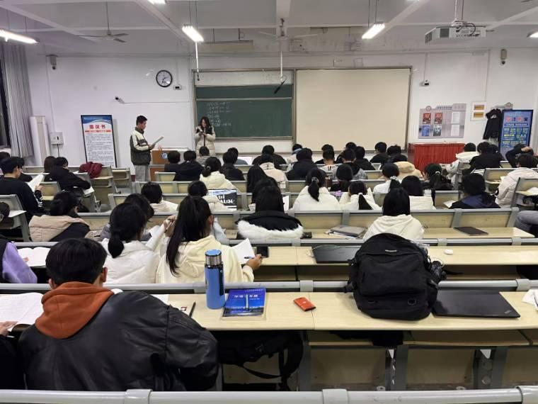 �����c�h(hu��n)���WԺ�_չ���\�TУ�@���L�� ��ӛ�W�ӵ����С��\�řn������