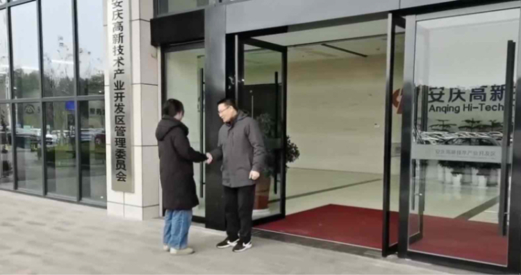 ���κ�ʰ�z���{(di��o)�ЈF(tu��n)�ڰ���ʡ���c���_չ���(hu��)��(sh��)�`�{(di��o)��