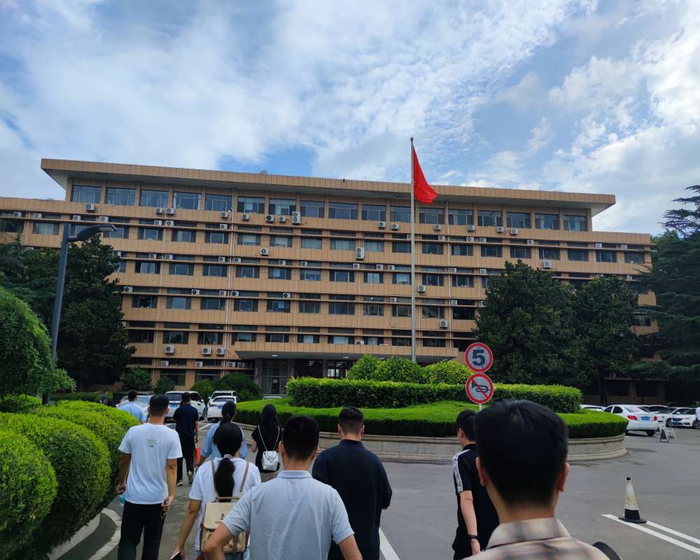 �����ഺ֮�������r��֮�s�����������~�ݡ����`�F�ʝ�С�M���ӡ�С�ɌW�á����Ӄxʽ