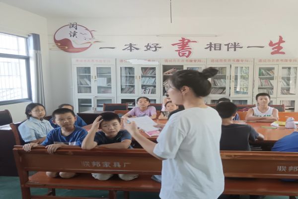 ����������`����������WԺ���ഺ������ͨ��־Ը������_չ���W�j��ȫ����ɫ�n��