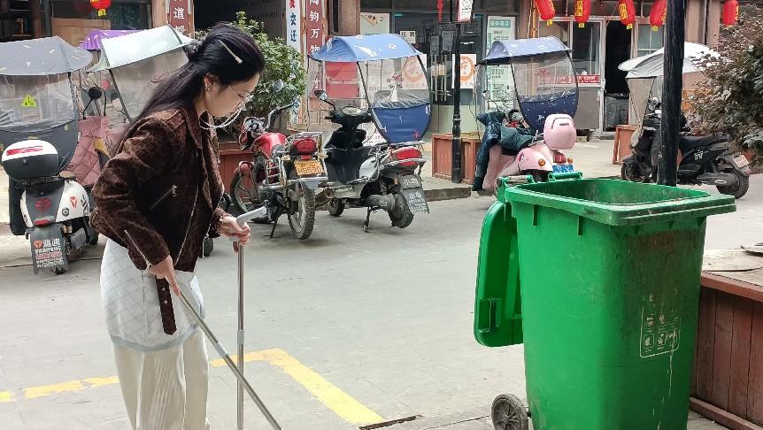 ���M��^���`���ഺ��һλ��ͨ��W����һyoung�ĺ���