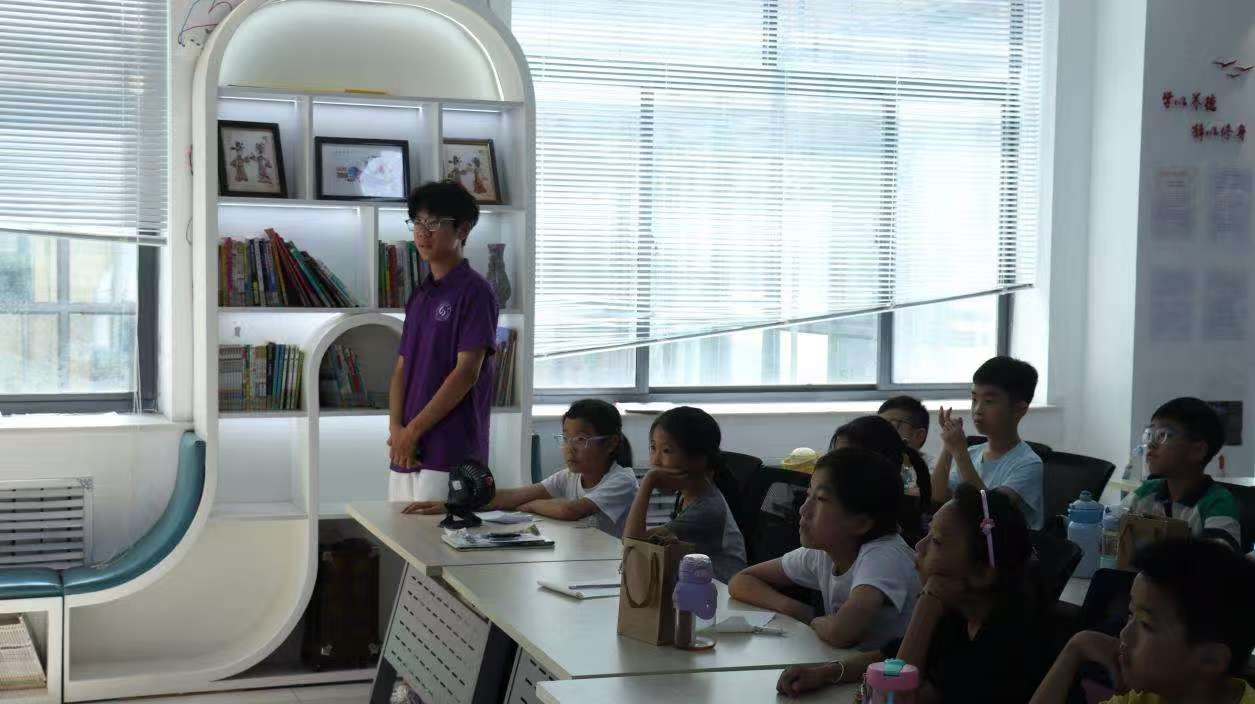 ���ƌWС�n�á����M���С�W���c�����ӂ���̽��֮��