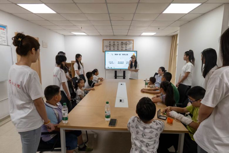 ���V�W�ӡ������l����ͯ�������н�𣬔y��ͬ���m�A��