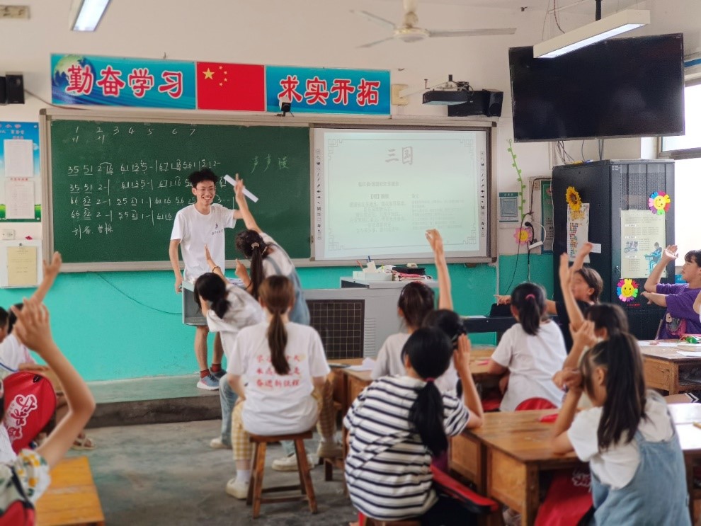 �A�������W�_չ����ůͯ�ġ���� ����������`