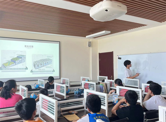 �Ͼ����պ����W���o�ǹ�־Ը���ՈF꠸��ʝ��������^�_չ