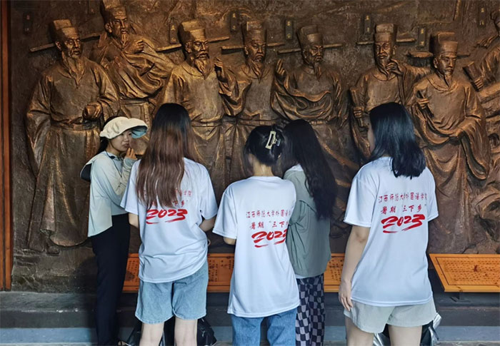 �����ü������ܣ����r���_����·��