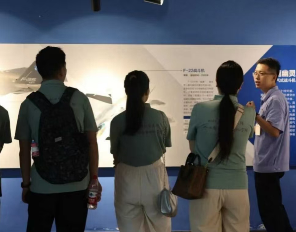 �Ǆ�(chu��ng)�r�����څR�츮�С����Ƽ���������(chu��ng)���T��