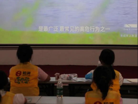 �V�|�Ƽ��WԺ�{���Ԯͻ��������͝��عɣ��������갲ȫ����