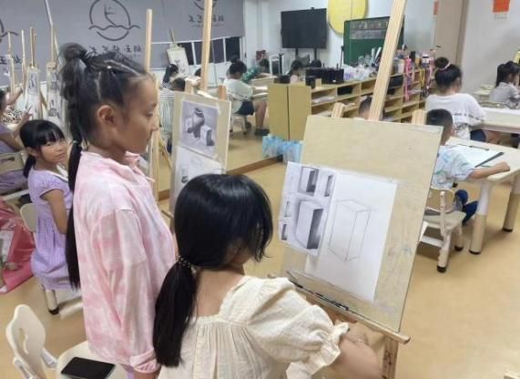 ���d�WԺƽ�������WԺС�W���n����Ӗ�{(di��o)�ЈF����M���ݣ�̽�L��^(q��)