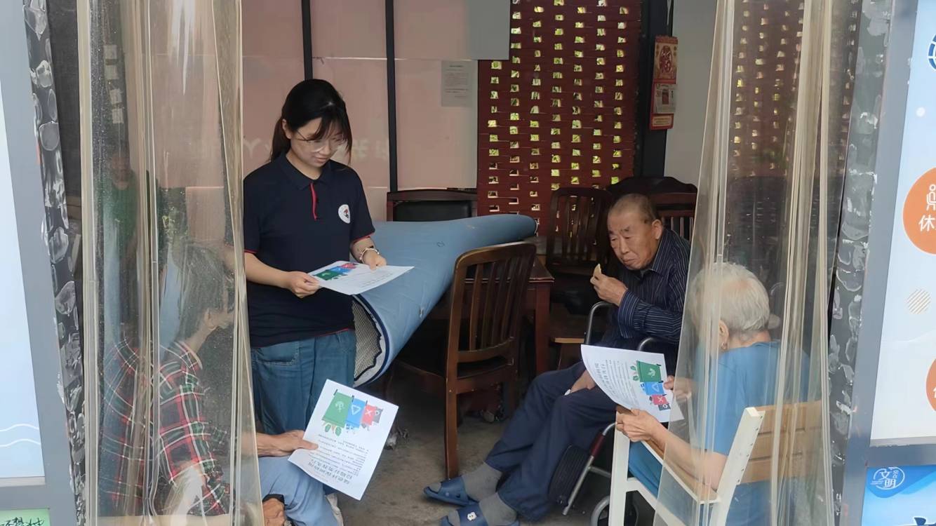 ���φ������W�������_���L�֣����L����������{�D