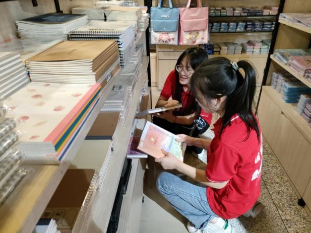 ���L������W�A�������W�������l��