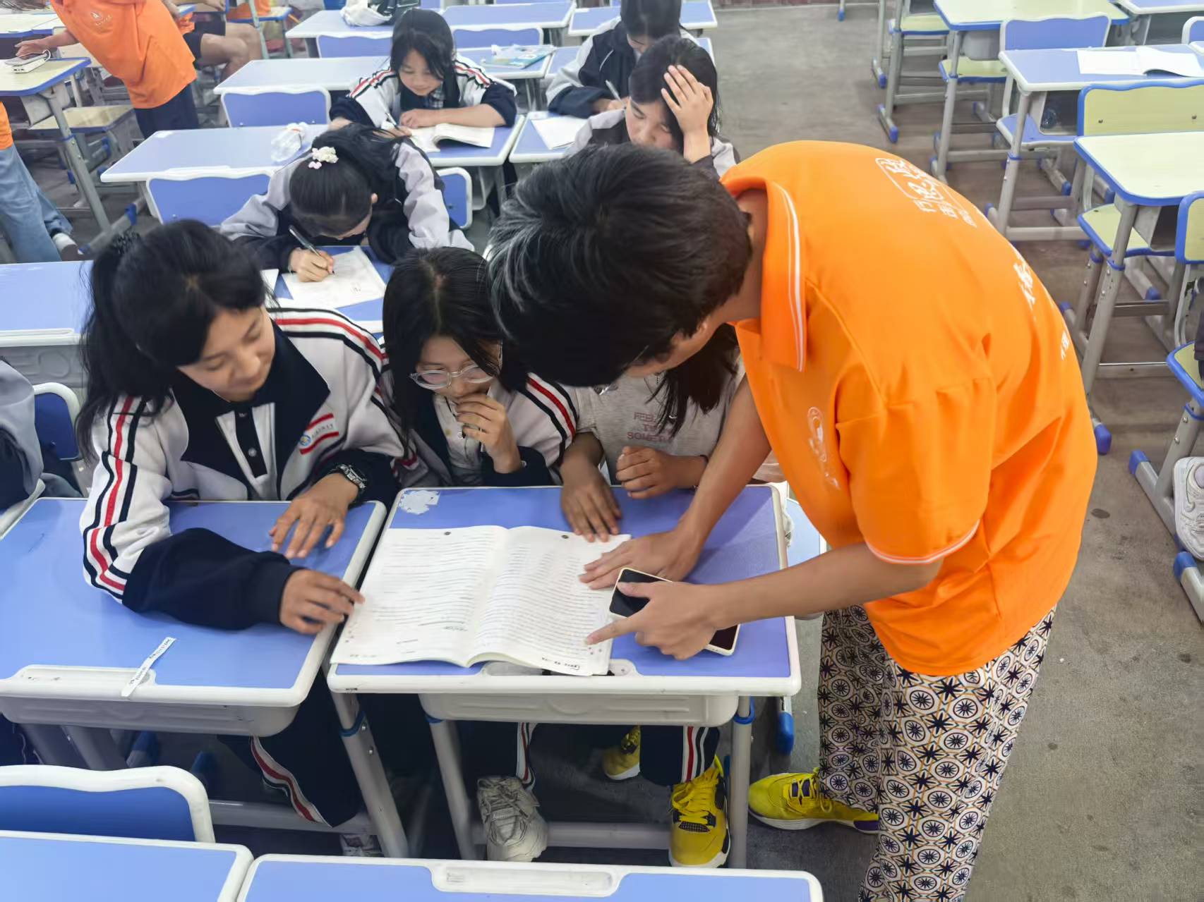 �Α�gЦ�ců����� �m�������όW(xu��)Ժ���Ĺ�ʰ�ʡ����`ꠜ�ů�|�l(xi��ng)�������Օr��