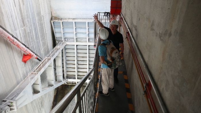 �ɆT�^���ˮ�l�T�Y(ji��)��(g��u)�����]ϵ�y(t��ng) ����Ɣz