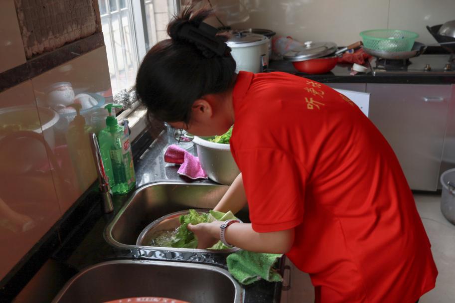 ���X�����(du��)�T��С���ͬ�W(xu��)������2020���l(w��i)����߅Ӣ�۵Ĺ���